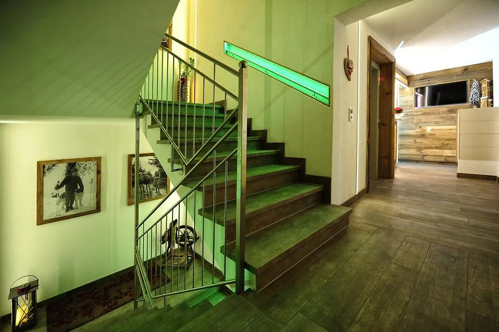 Apart Almrausch Ischgl Apartment